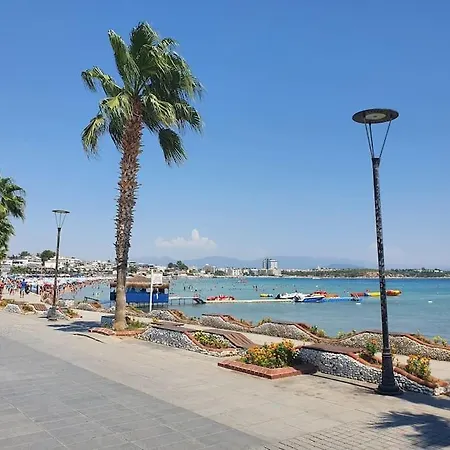 Lovely 2-Bedroom Condo In The Heart Of The Famous Altinkum Beach