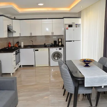 Lovely 2-Bedroom Condo In The Heart Of The Famous Altinkum Beach Διαμέρισμα *