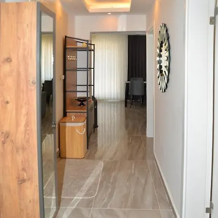 Lovely 2-Bedroom Condo In The Heart Of The Famous Altinkum Beach